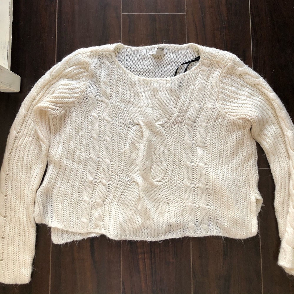 Forever 21 crop sweater